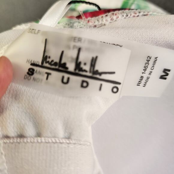 NICOLE MILLER Scoop Back Swimsuit Womens M Lagoon Floral Red Green Tropical NEW - Picture 6 of 12